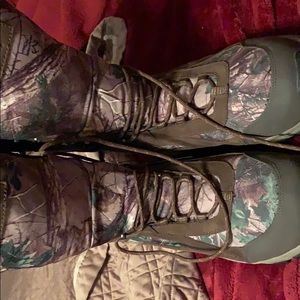 Cabela boots